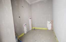 Apartament 2 camere, 38 mp, priveliste superba, zona Teilor