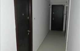 3 camere de vanzare, imobil nou din 2013, 68 mp utili etaj intermediar