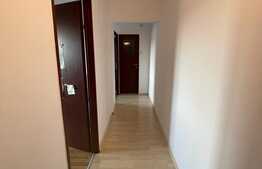 Apartament 3 camere, zona Florilor , 67 mp