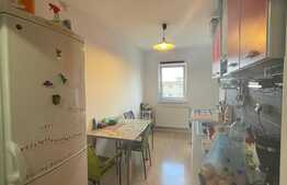 Apartament 3 camere, zona Florilor , 67 mp