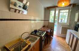 Apartament 3 camere, decomandate, 70 mp, 2 balcoane, zona strazii Plopilor