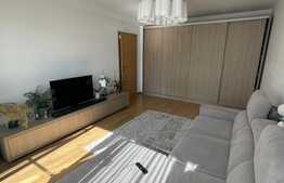 Apartament 2 camere, 53 mp, cu gradina superba, Tractorul