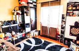 Apartament de 3 camere, decomandat, 67 mp, 2 balcoane, zona Profi Grigorescu