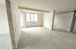 Apartament 4 camere, 90mp, 2 balcoane, parcare, zona BMW
