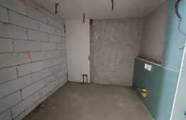 Apartament 4 camere, 90mp, 2 balcoane, parcare, zona BMW