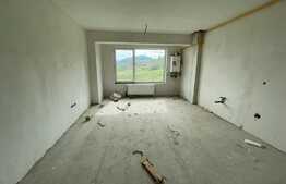 Apartament 2 camere, etaj intermediar, parcare, zona Teilor