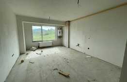 Apartament 2 camere, etaj intermediar, parcare, zona Teilor