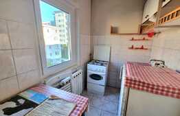 Garsoniera de 25 mp, balcon, Zona Mehedinti