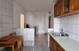 Apartament de 2 camere, 45 mp, decomandat, zona Primaverii