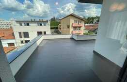 Garsoniera, 40 mp, prima inchiriere, terasa 20 mp, zona UMF