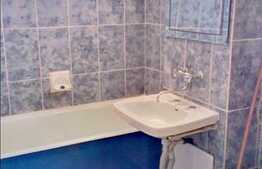 De inchiriat apartament 2 camere decomandat, 54 mp, zona Calea Floresti