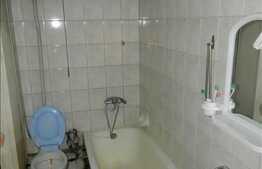 De vanzare 3 camere, 65 mp plus 14 mp balcon, in zona Kaufland, etaj intermediar