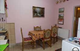 Vanzare apartament 1 camera, 38 mp, boxa subsol, zona ultracentrala