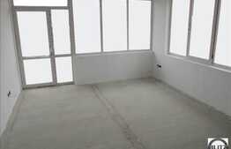 Vanzare 3 camere, 72 mp utili, zona Al.V. Voievod, terasa cu panorama, parcare