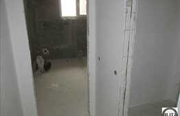 Vanzare 3 camere, 72 mp utili, zona Al.V. Voievod, terasa cu panorama, parcare