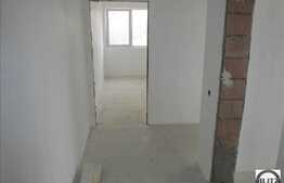 Vanzare 3 camere, 72 mp utili, zona Al.V. Voievod, terasa cu panorama, parcare