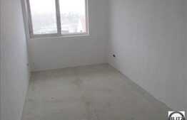 Vanzare 3 camere, 72 mp utili, zona Al.V. Voievod, terasa cu panorama, parcare