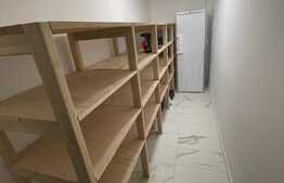 Apartament de 2 camere, 55 mp, etaj intermediar, garaj și boxa inlcusa zona Regal 