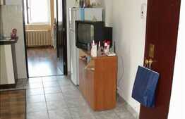 Apartament cu 2 camere, 65 mp, mobilat modern, zona strazii Aurel Suciu. Decomandat!