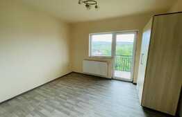 Apartament de 3 camere, 52.68 mp, 2 balcoane, zona Calea Turzii