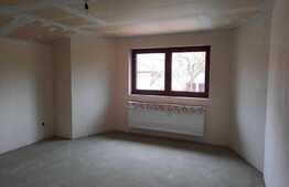 Casa de 4 camere, 157 mp, zona 