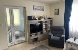 Casa de vanzare, cu 6 camere, 210 mp, zona Chinteni