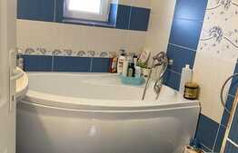 Casa de vanzare, cu 6 camere, 210 mp, zona Chinteni