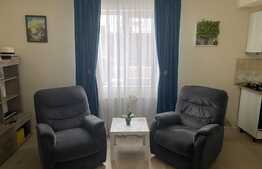 Casa de vanzare, cu 6 camere, 210 mp, zona Chinteni