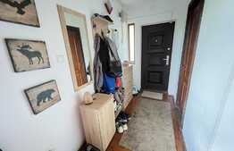 Casa 2 camere, 672 mp teren, in Tarlungeni