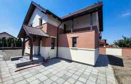 Casa moderna, 120 mp, 555 mp teren, in Sanpetru