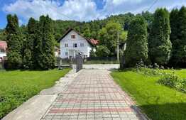 Casa individuala, 170 mp, zona Bran