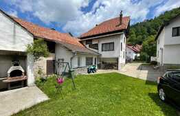 Casa individuala, 170 mp, zona Bran