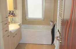 Vanzare mansarda cu 2 camere, 53 mp plus pod 30 mp, zona TERRA!