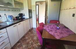 Apartament de 3 camere, la CHEIE, 60 mp, modern, decomandat, Gheorgheni