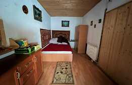 Teren 2012mp cu casa, Feldioara, zona Centrala