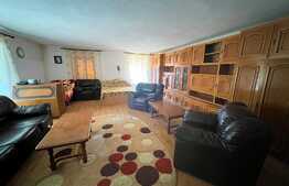 Teren 2012mp cu casa, Feldioara, zona Centrala