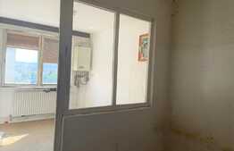 Apartament 2 camere, 30 mp, renovabil, etaj intermediar, zona Bartolomeu