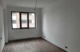 Apartament spatios de 4 camere, 106mp plus terasa, zona Coresi 