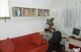 Apartament cu 3 camere, 67 mp , 8 mp balcon si 2 locuri de parcare