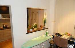 Apartament cu 3 camere, 67 mp , 8 mp balcon si 2 locuri de parcare