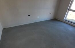 OPORTUNITATE !!! Apartament 3 camere, 80 mp, etaj intermediar, Teilor