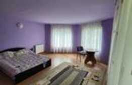 Casa 250 mp, 4 camere, zona Bran