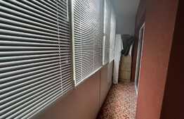 Apartament 3 camere, semidecomandat, 50 mp, zona Eroilor