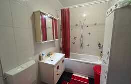 Apartament 3 camere, semidecomandat, 50 mp, zona Eroilor