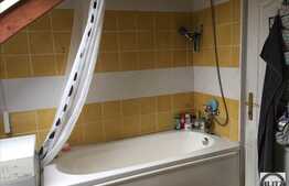 Vanzare apartament 3 camere, 68 mp, scara interioara, zona strazii Fagului