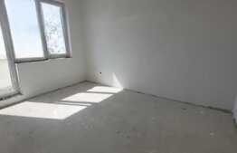 Apartament 3 camere, 77 mp, decomandat, CF, zona Subcetate