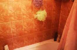 Garsonieră decomandată, 30 mp, etaj intermediar, zona Astra