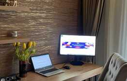 Apartament de 3 camere, 88 mp, semidecomandat, zona Predeal