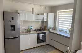 Apartament de 2 camere, 54 mp, etaj intermediar, zona Tractorul 