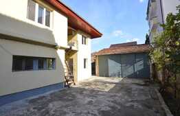 Casa de 200 mp, teren 600 mp, terasa, in Gheorgheni
